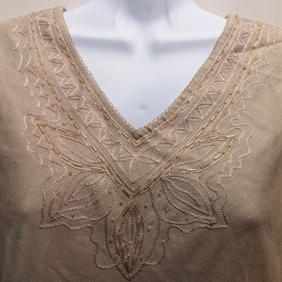 Bill Blass medium taupe beaded v neck linen blend sleeveless blouse NWT - Picture 3 of 7